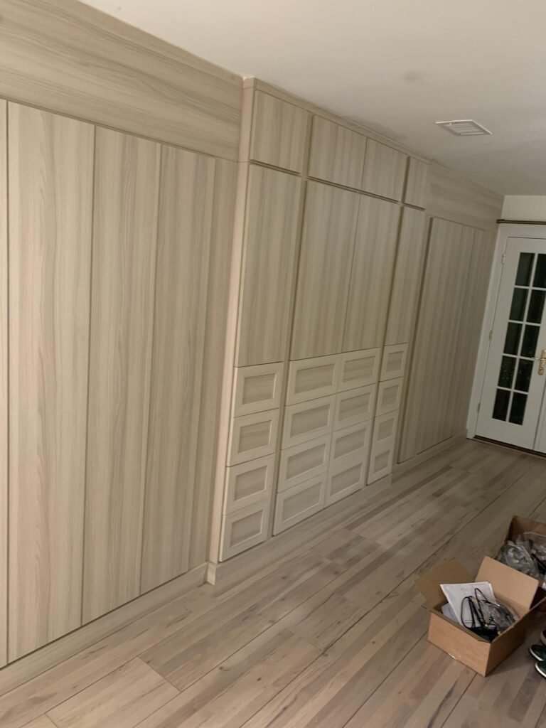 Custom built-in wardrobe and closet carpentry